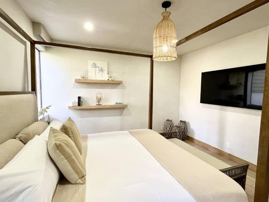 Aloha Moon - A Chic And Dreamy Modern Tropical Hideaway! Apartment Уайлеа Екстериор снимка