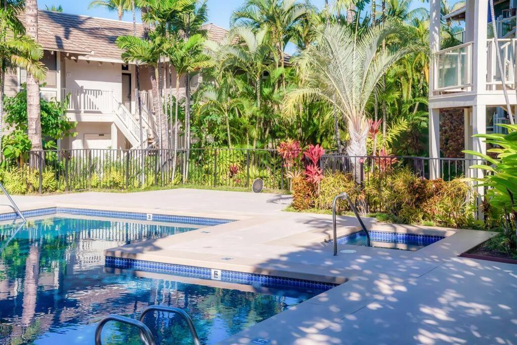 Aloha Moon - A Chic And Dreamy Modern Tropical Hideaway! Apartment Уайлеа Екстериор снимка