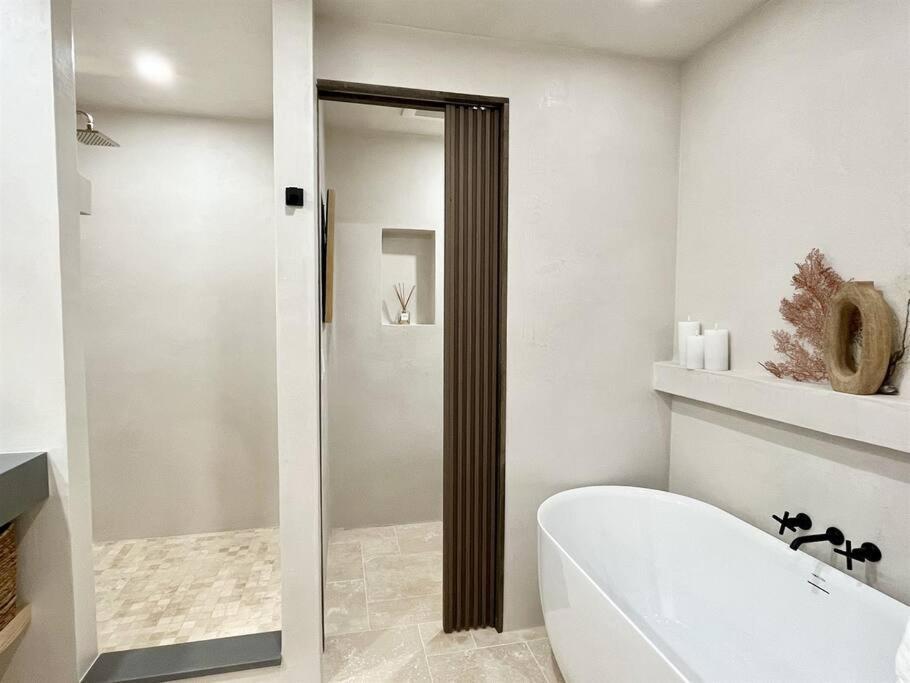 Aloha Moon - A Chic And Dreamy Modern Tropical Hideaway! Apartment Уайлеа Екстериор снимка
